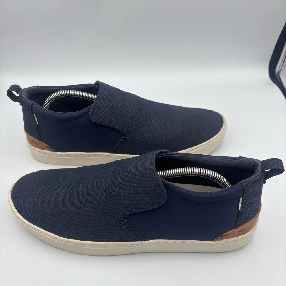TOMS Travel Lite 2.0 Slip-on Sneaker MenNavy Canvas Casual EUCs Sz 11